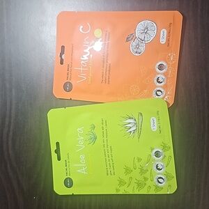 2pk Celavi Aloe Vera & Vitamin c Face masks